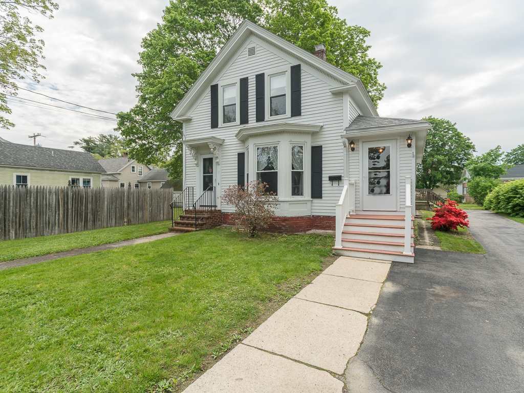 6 Carroll Street Exeter, NH 03833 - Photo 2 of 28