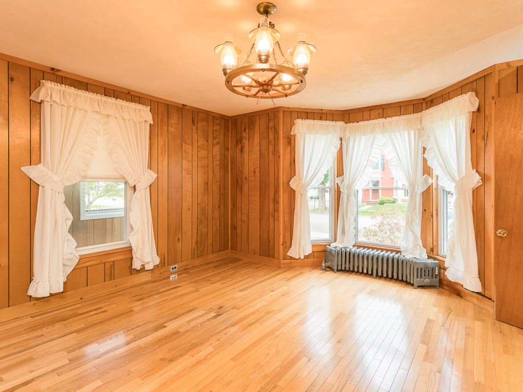 6 Carroll Street Exeter, NH 03833 - Photo 11 of 28