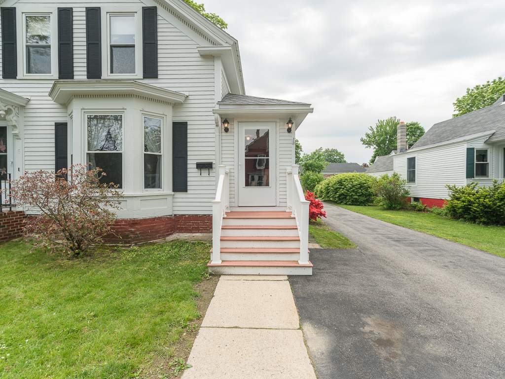6 Carroll Street Exeter, NH 03833 - Photo 3 of 28