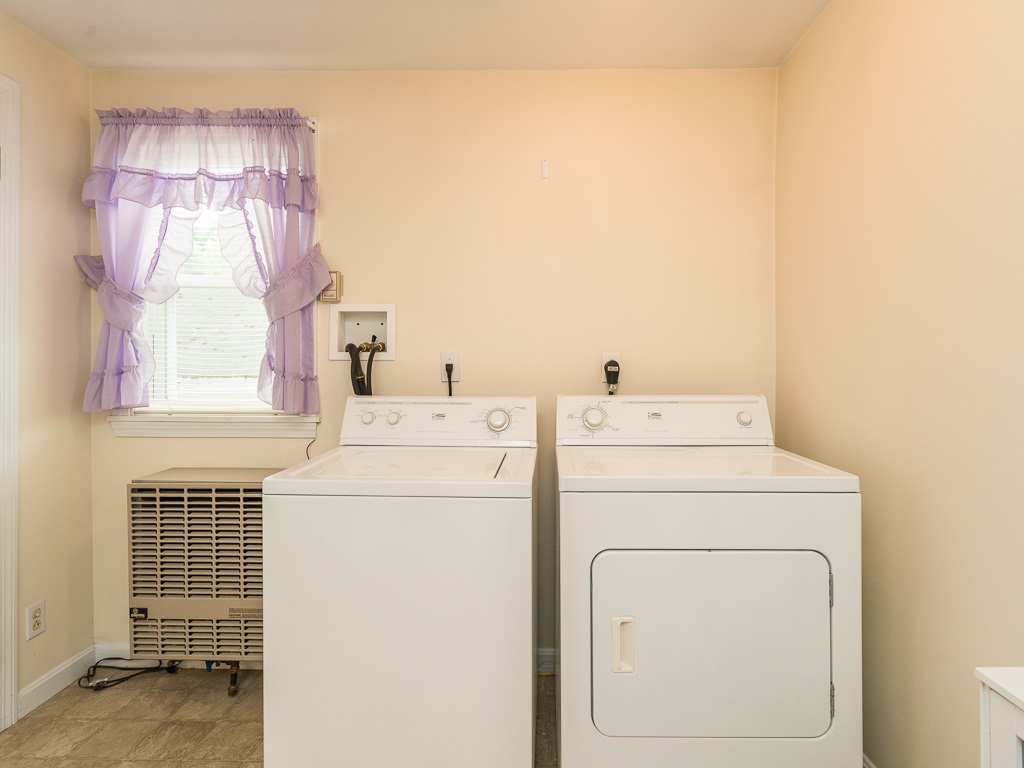 6 Carroll Street Exeter, NH 03833 - Photo 22 of 28