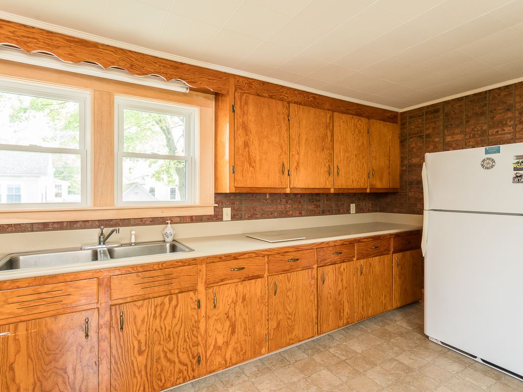 6 Carroll Street Exeter, NH 03833 - Photo 6 of 28