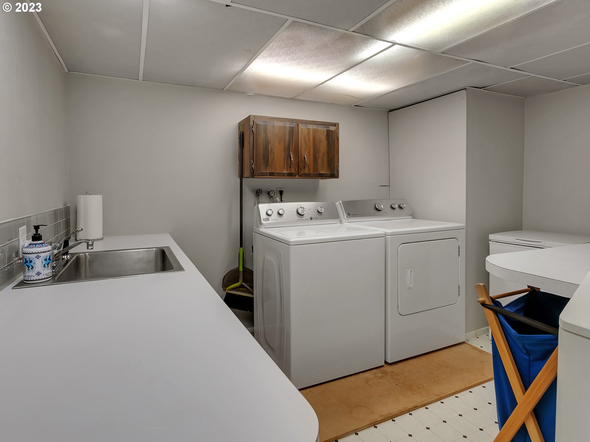 6253 Southwest 46th Place Portland, OR 97221 - Photo 21 of 31 Gallery Image 21