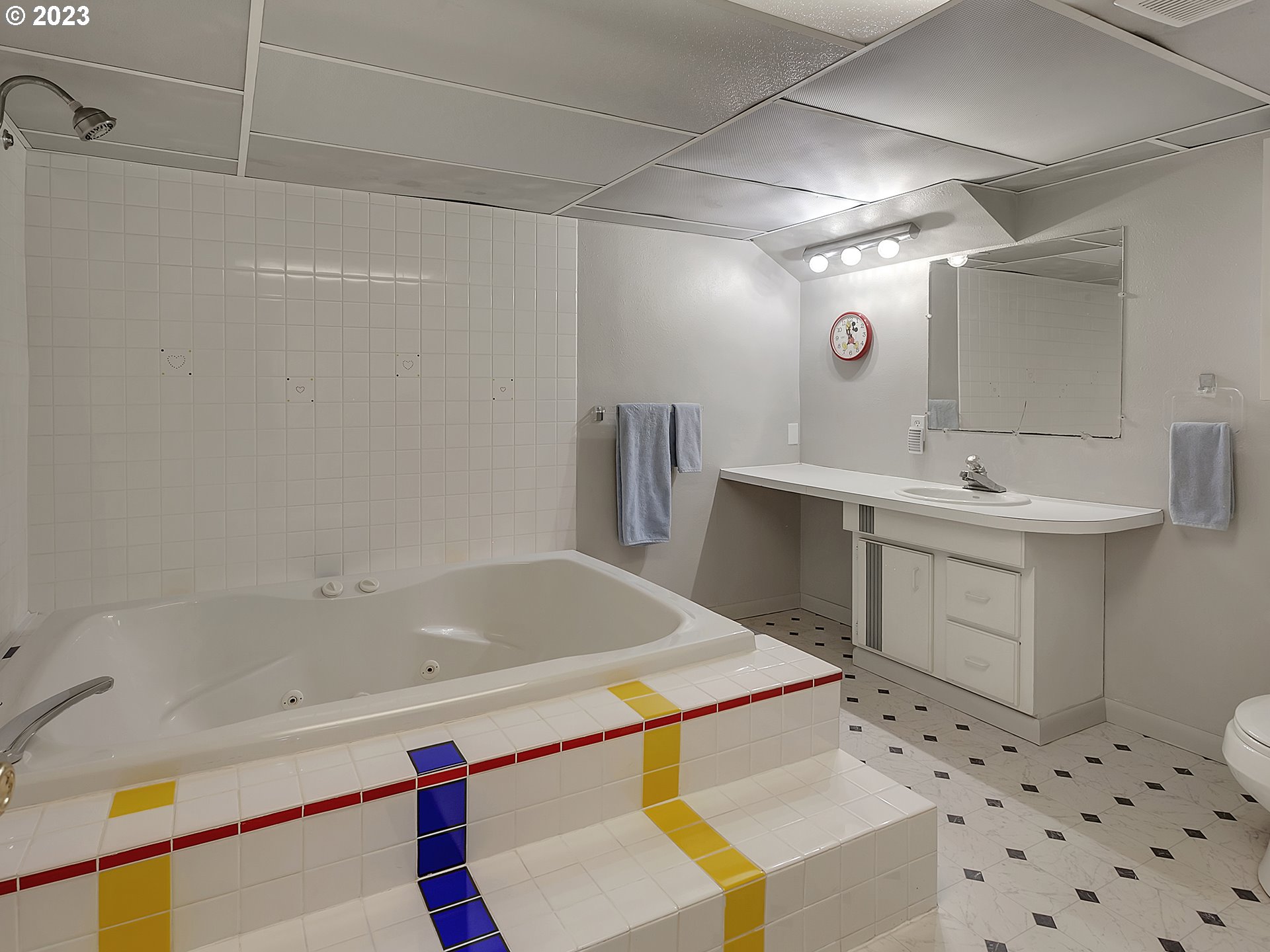 6253 Southwest 46th Place Portland, OR 97221 - Photo 23 of 31 Gallery Image 23