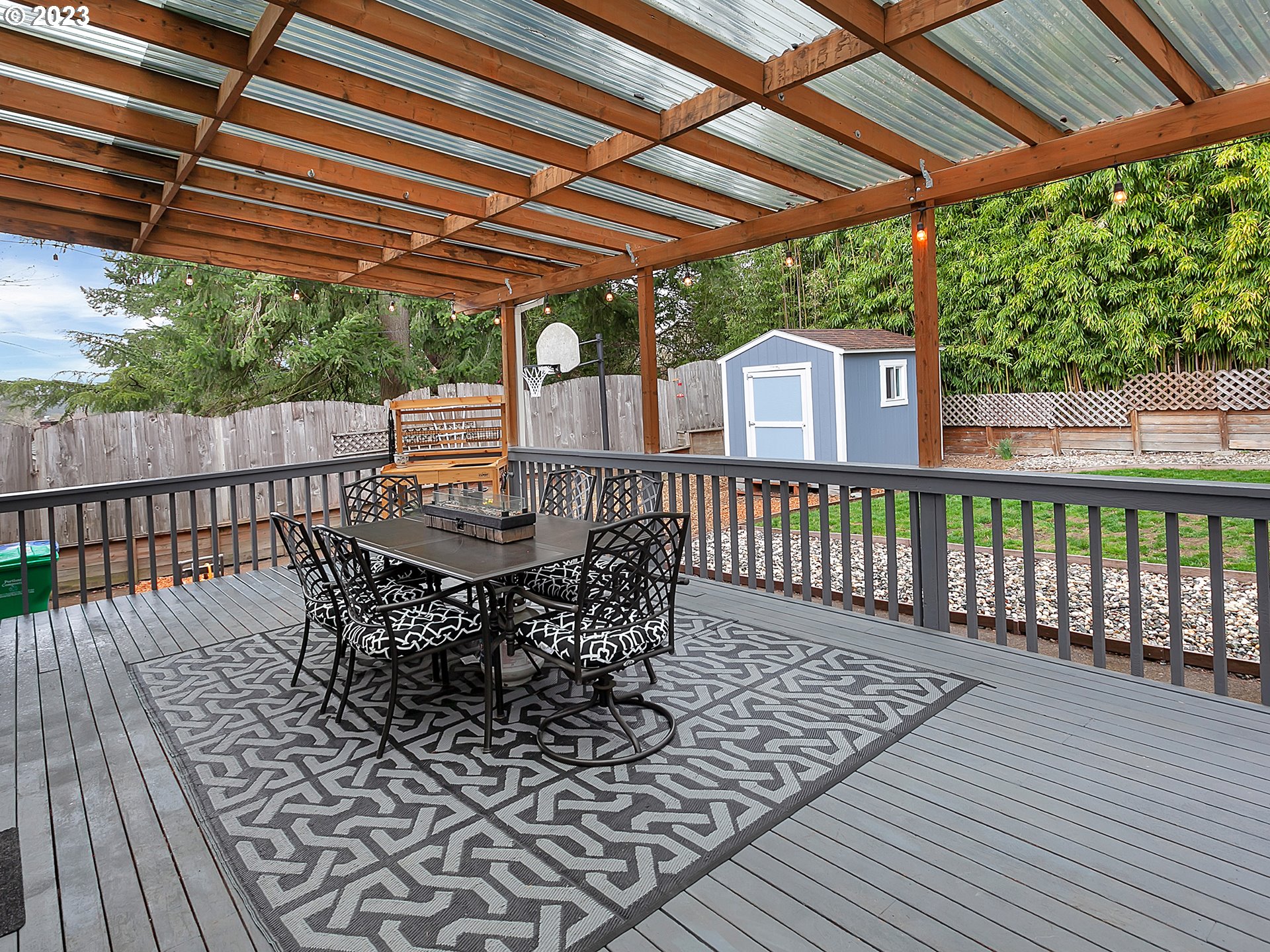 6253 Southwest 46th Place Portland, OR 97221 - Photo 25 of 31 Gallery Image 25