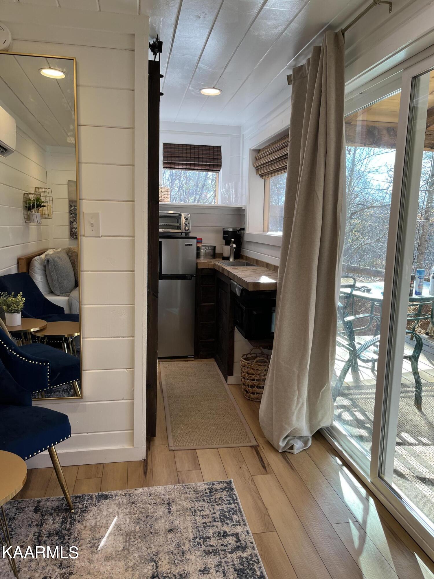 1466 Estates Drive Seymour, TN 37865 - Photo 9 of 34 IMG_4168