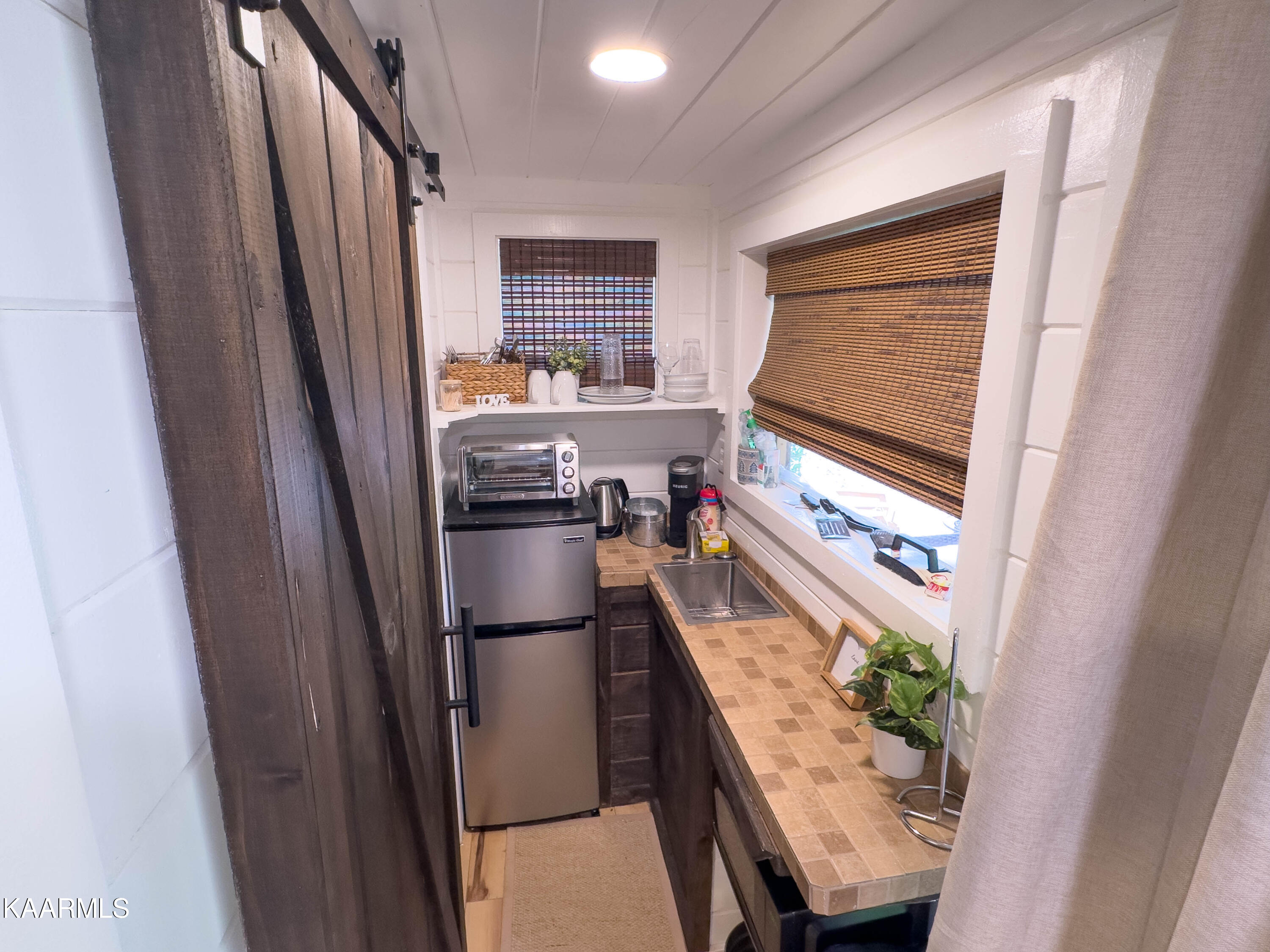 1466 Estates Drive Seymour, TN 37865 - Photo 10 of 34 IMG_1462