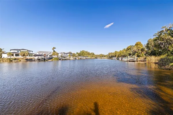 $899,000 | 8609 Stoner Road, Riverview, FL 33569