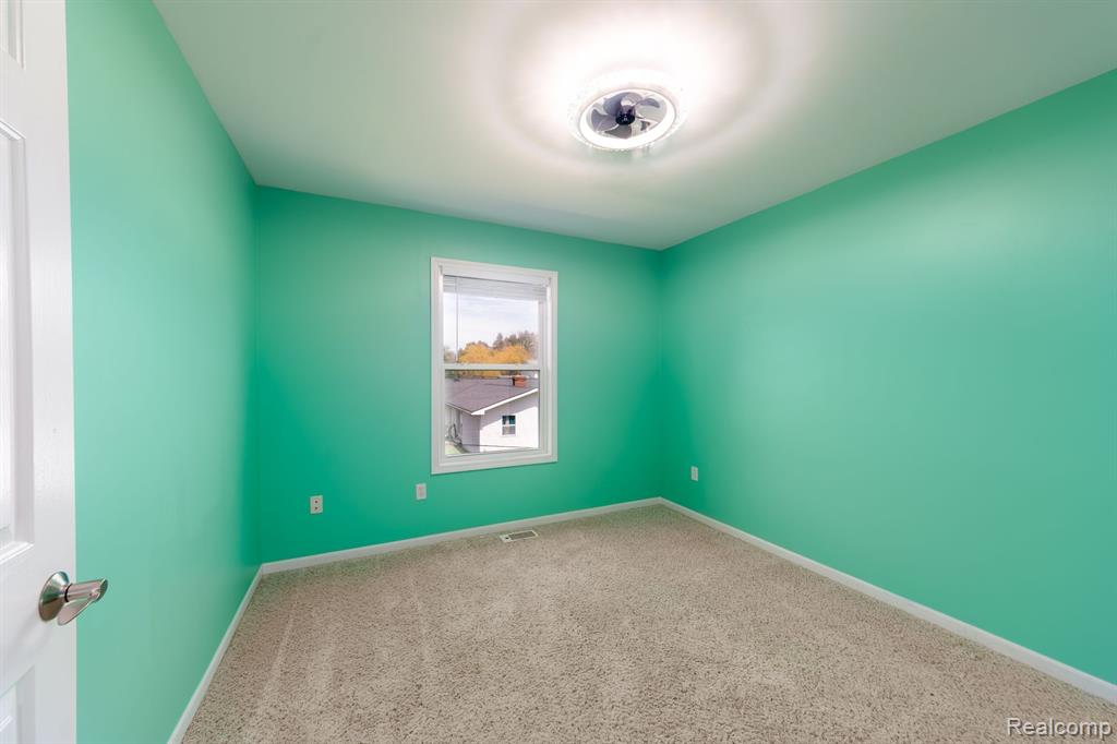2383 Ava Howell, MI 48843 - Photo 19 of 30 Gallery Image 19