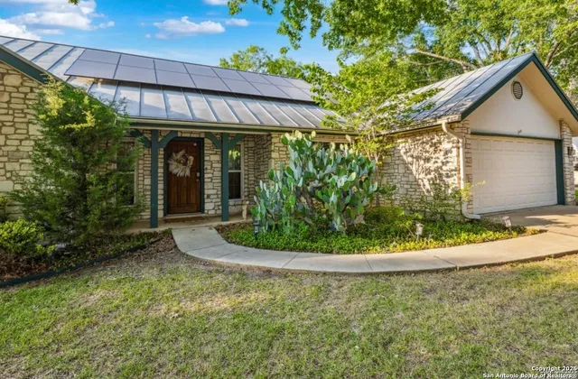 $449,900 | 101 Country, Castroville, TX 78009