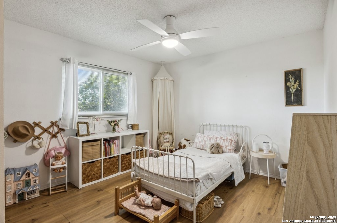 101 Country Castroville, TX 78009 - Photo 7 of 14