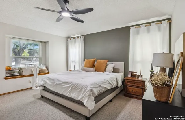 $449,900 | 101 Country, Castroville, TX 78009