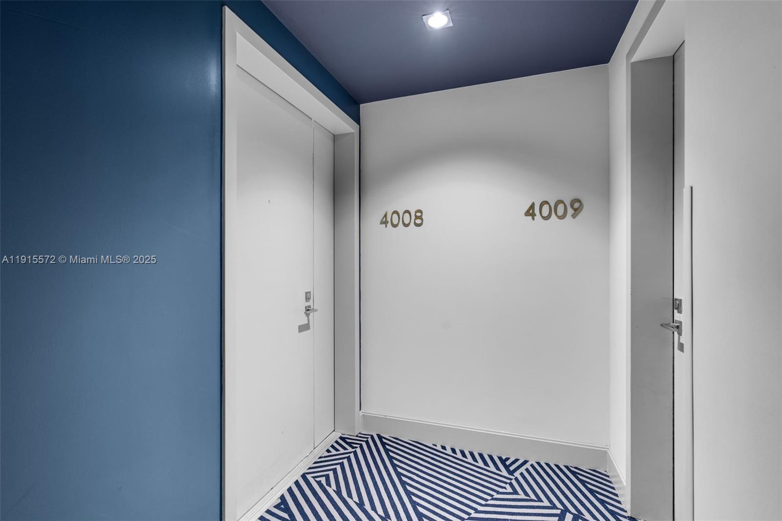 55 Southwest 9th Street, Unit 4008 Miami, FL 33130 - Photo 3 of 36 a view of a hallway