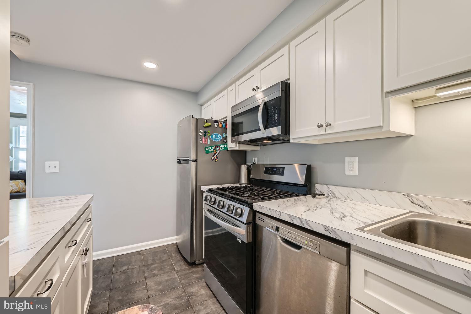 5203 Falls Road, Unit 1 Baltimore, MD 21210 - Photo 14 of 32