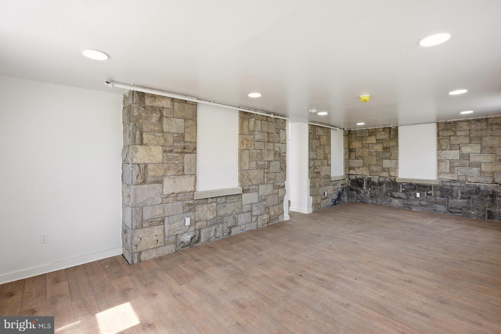 6012 Ridge Avenue, Unit 6 Philadelphia, PA 19128 - Photo 7 of 21