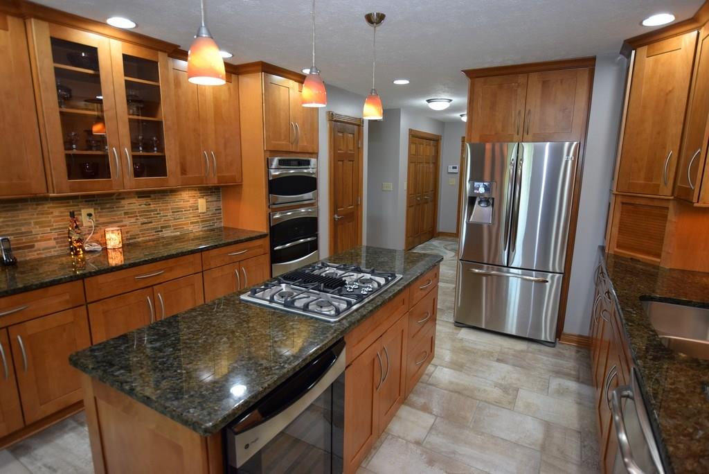 6423 Red Fox Road Pendleton, IN 46064 - Photo 12 of 48