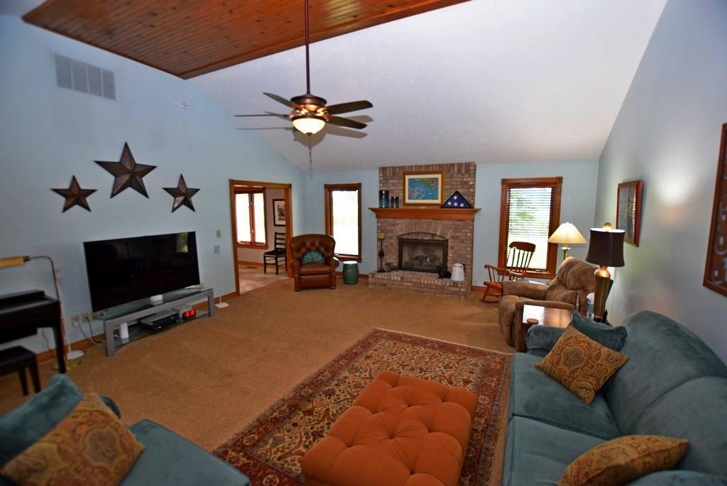 6423 Red Fox Road Pendleton, IN 46064 - Photo 8 of 48