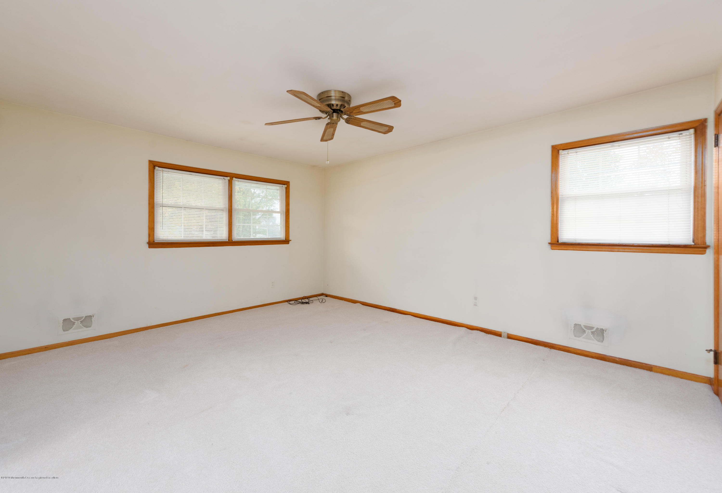 13 Bodnarik Road Edison, NJ 08837 - Photo 16 of 21 BAP_9988-Edit