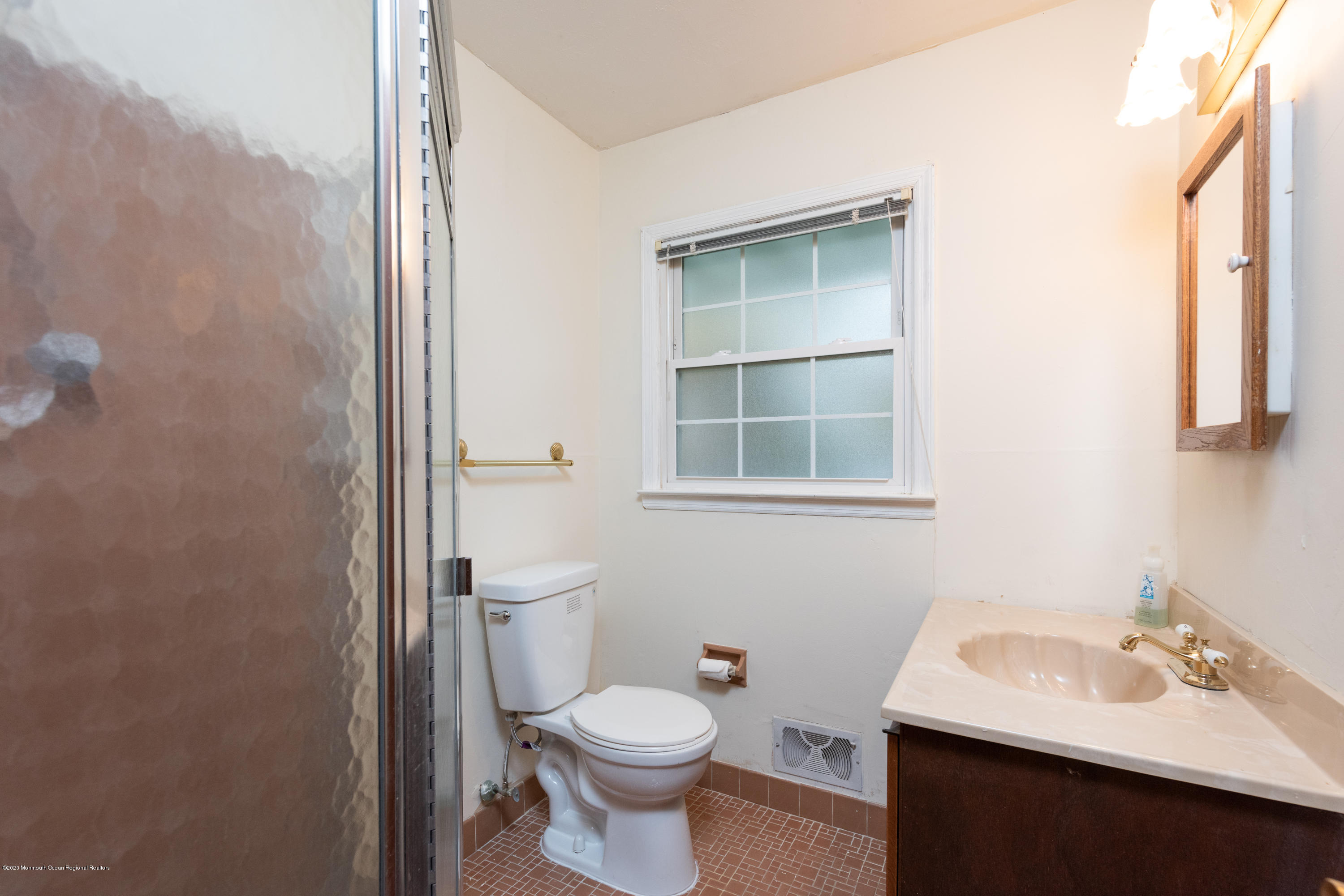 13 Bodnarik Road Edison, NJ 08837 - Photo 18 of 21 BAP_9996