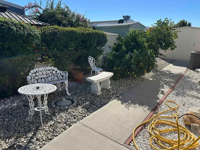 $199,000 | 21312 Seep Willow Way, Canyon Country, CA 91351