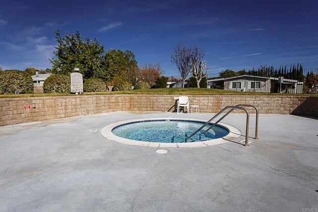 $199,000 | 21312 Seep Willow Way, Canyon Country, CA 91351