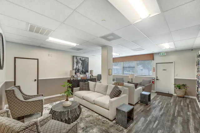 $199,000 | 21312 Seep Willow Way, Canyon Country, CA 91351