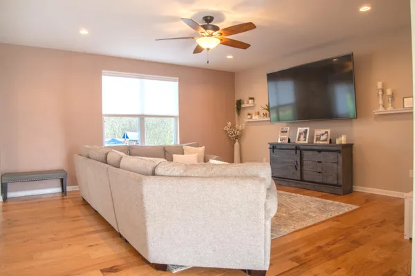 $450,000 | 7626 Abigail Drive, Ypsilanti, MI 48198