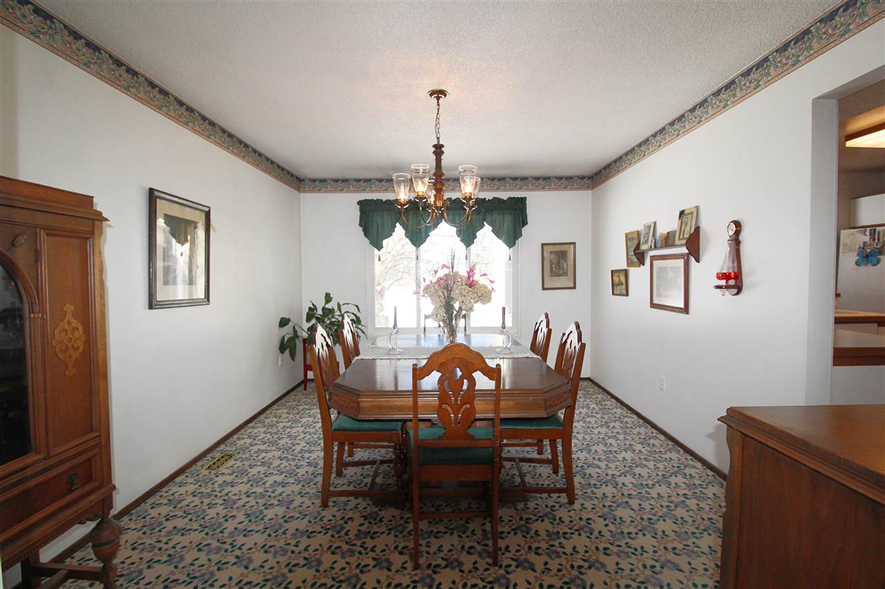 8177 North Nichols Road Flushing, MI 48433 - Photo 5 of 38 50064843-4.JPG