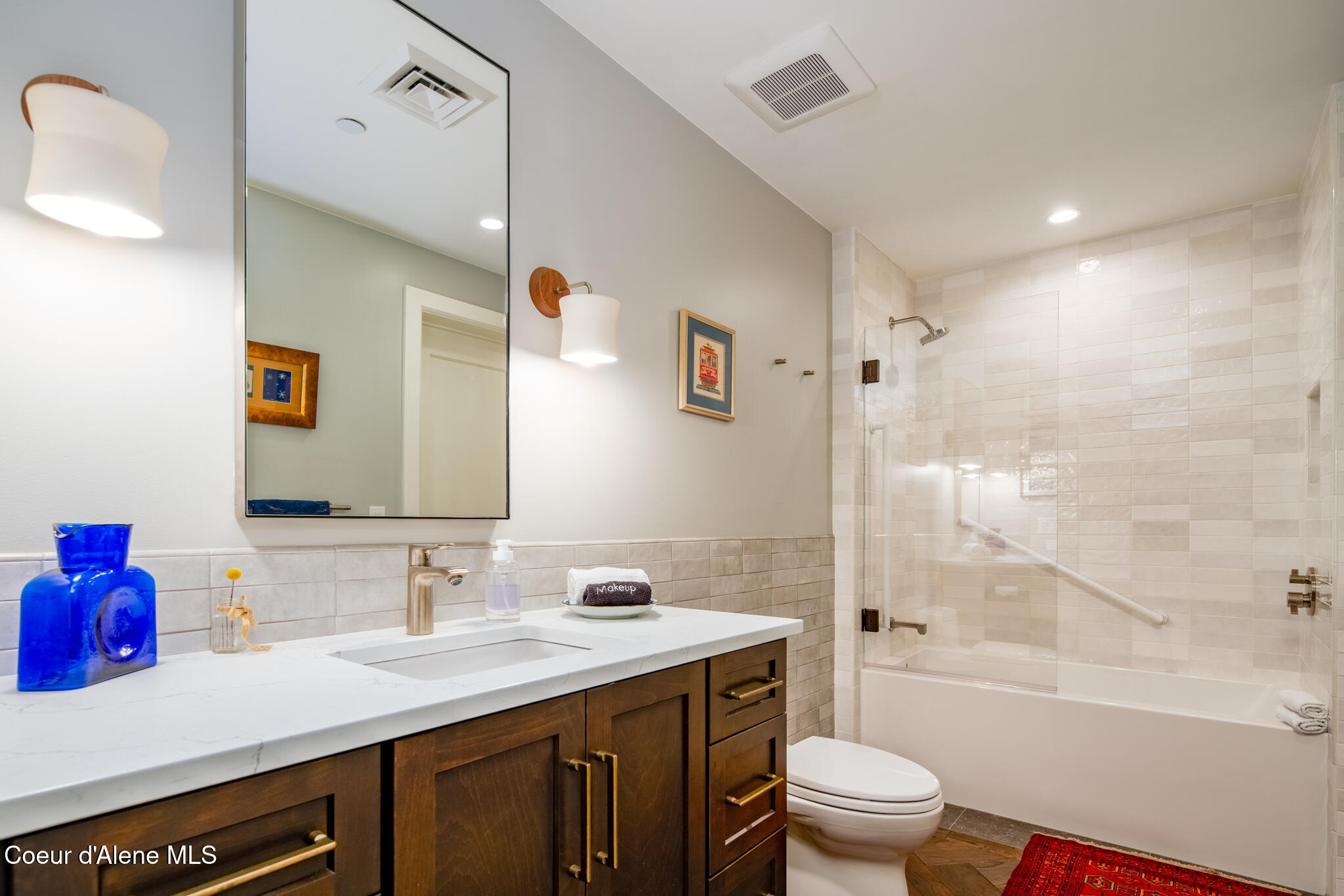 402 Sandpoint Avenue, Unit 122 Sandpoint, ID 83864 - Photo 13 of 44 rlmillerphoto_402_sandpoint(26)