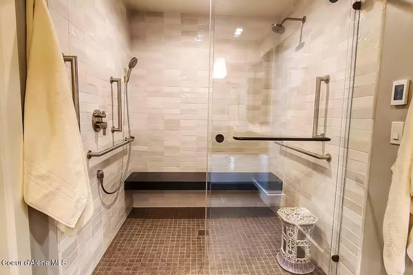 $1,520,000 | 402 Sandpoint Avenue, Unit 122, Sandpoint, ID 83864
