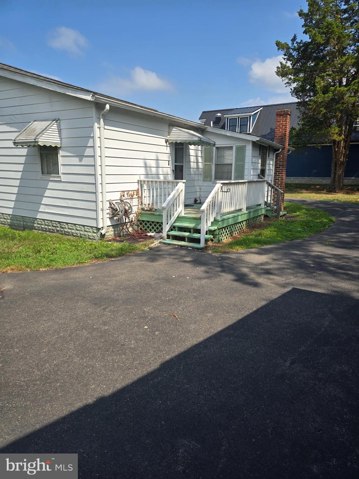 23915 Mervell Dean Road Hollywood, MD 20636 - Photo 3 of 17