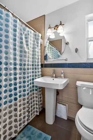 $4,200 | 268 Southeast 8th Avenue, Deerfield Beach, FL 33441