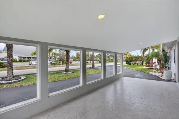 $4,200 | 268 Southeast 8th Avenue, Deerfield Beach, FL 33441