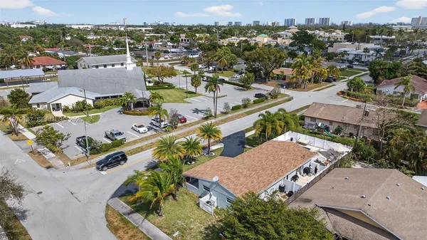 $4,200 | 268 Southeast 8th Avenue, Deerfield Beach, FL 33441