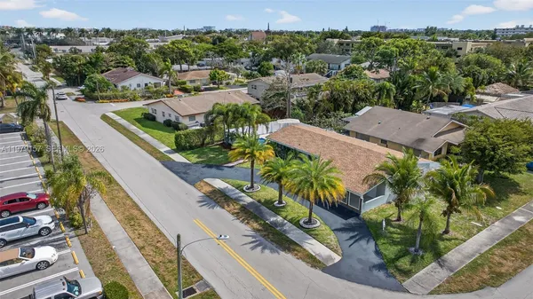 $4,200 | 268 Southeast 8th Avenue, Deerfield Beach, FL 33441