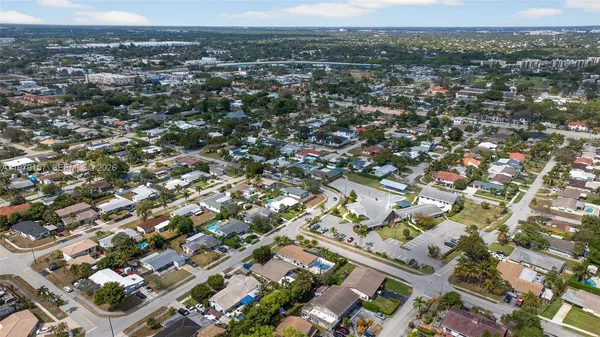 $4,200 | 268 Southeast 8th Avenue, Deerfield Beach, FL 33441