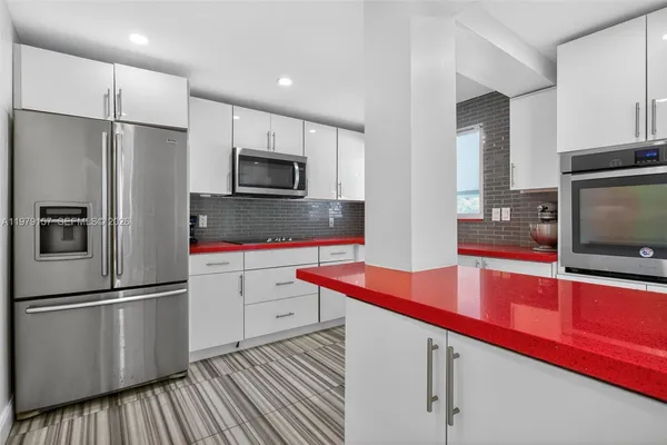 $4,200 | 268 Southeast 8th Avenue, Deerfield Beach, FL 33441