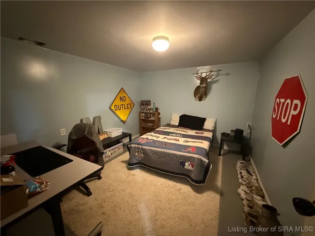 $240,000 | 532 South Gobbler Knob Road, Pekin, IN 47165