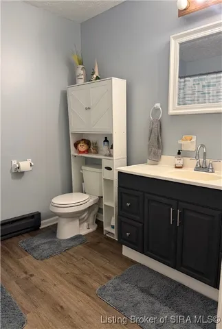 $240,000 | 532 South Gobbler Knob Road, Pekin, IN 47165