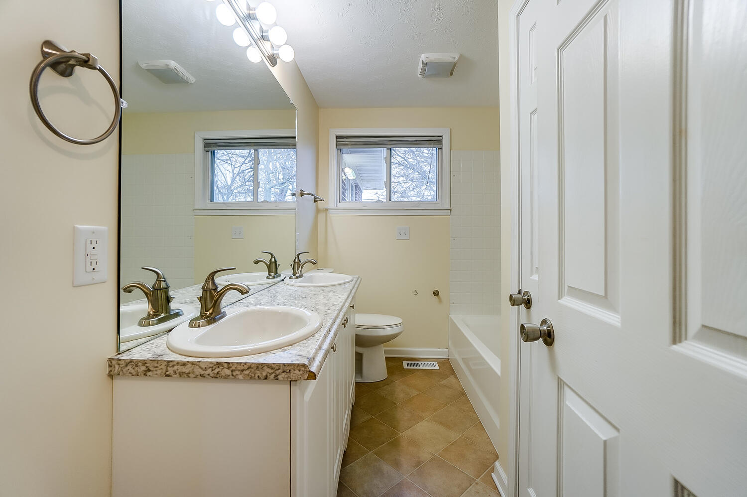 1011 Torrence Drive Springfield, OH 45503 - Photo 20 of 45 Gallery Image 20