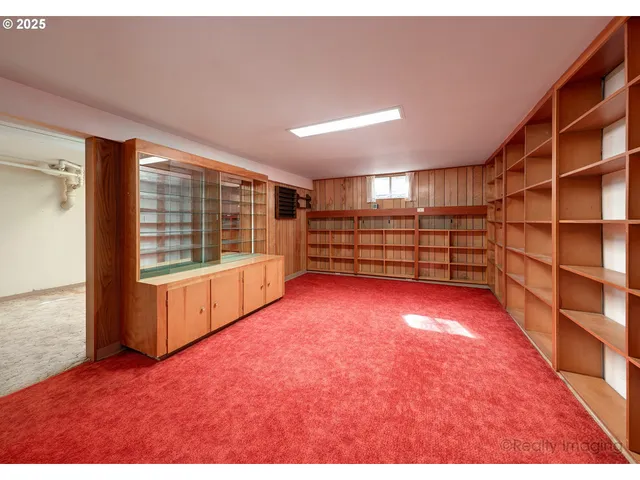 $529,900 | 10608 Northeast Tillamook Street, Portland, OR 97220