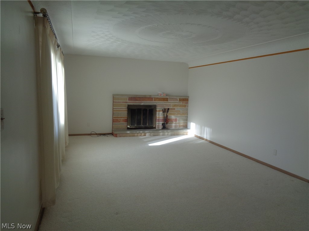 2341 Wadsworth Road Norton, OH 44203 - Photo 3 of 19 Gallery Image 3