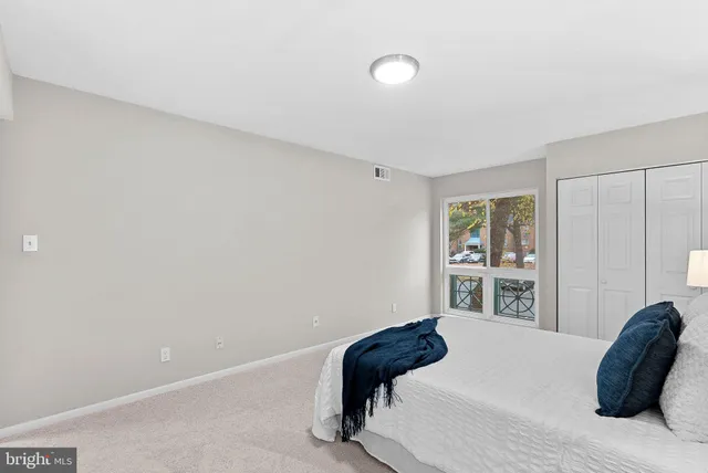 $2,300 | 11808 Breton Court, Unit 12C, Reston, VA 20191