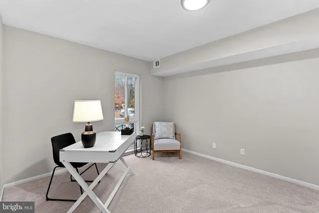 $2,300 | 11808 Breton Court, Unit 12C, Reston, VA 20191