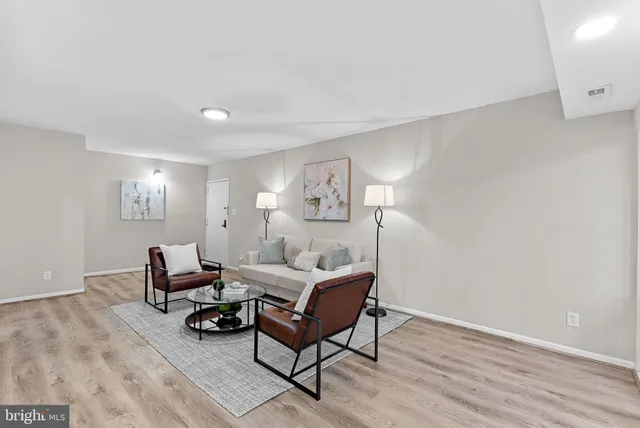 $2,300 | 11808 Breton Court, Unit 12C, Reston, VA 20191