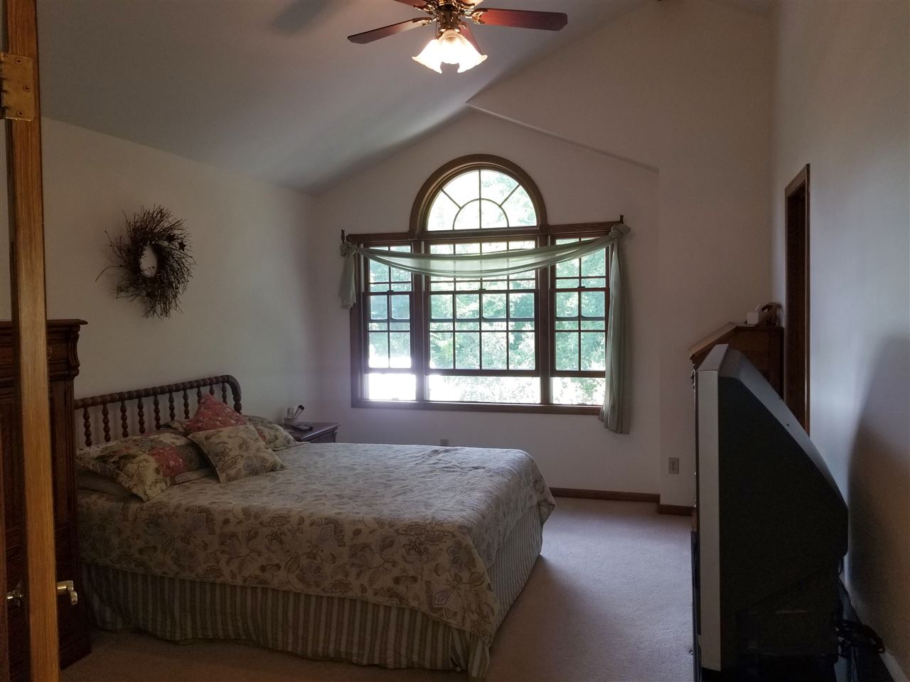 12654 Canada Road Birch Run, MI 48415 - Photo 9 of 17