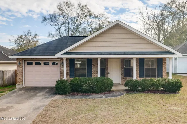 $220,000 | 13637 Lawton Lane, Gulfport, MS 39503