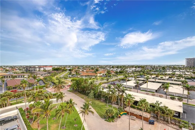$9,500 | 260 Seaview Court, Unit 906, Marco Island, FL 34145