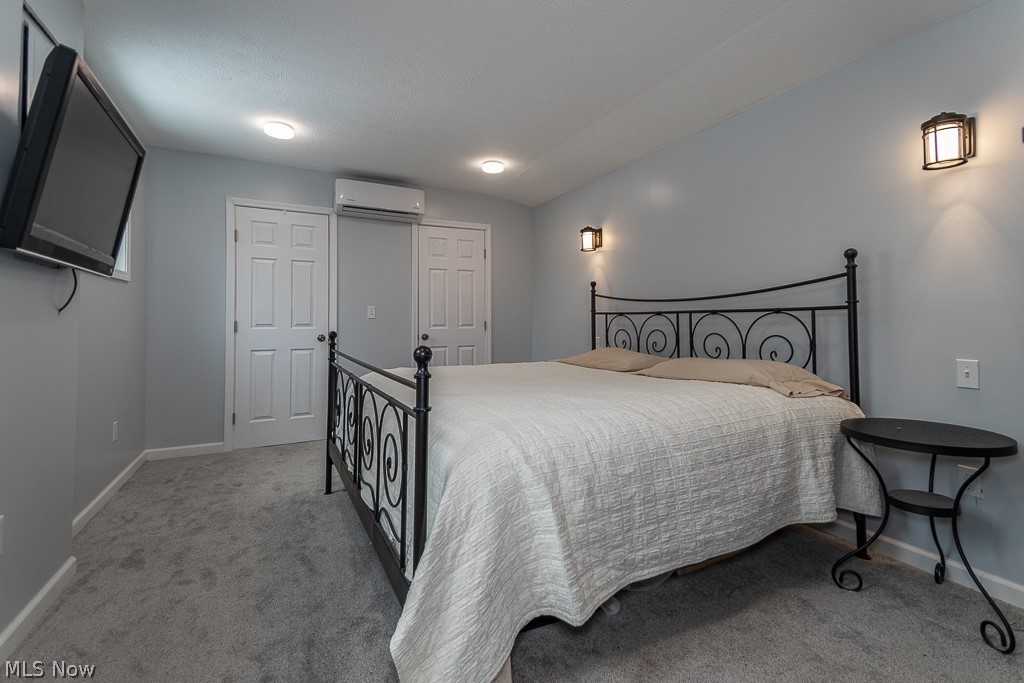 6371 Springwood Road Parma Heights, OH 44130 - Photo 14 of 27 Gallery Image 14