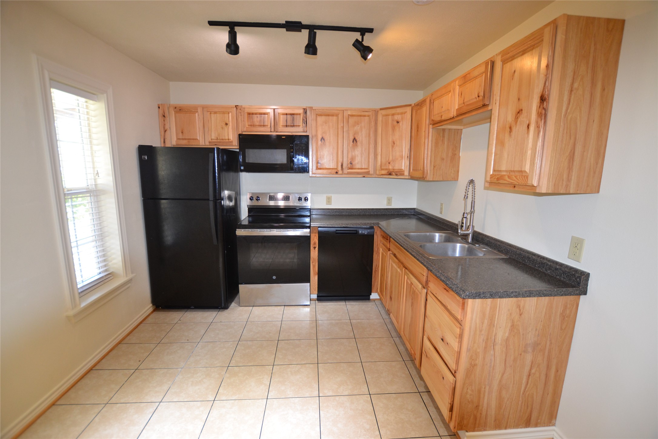 253 Old Groveton Road Onalaska, TX 77360 - Photo 1 of 8 Kitchen with plenty of cabinet and counter space