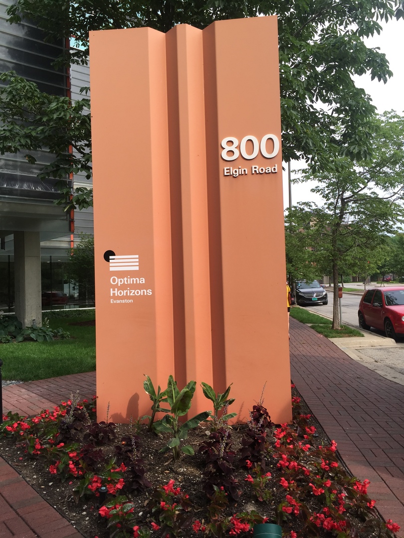 800 Elgin Road, Unit 718 Evanston, IL 60201 - Photo 2 of 18